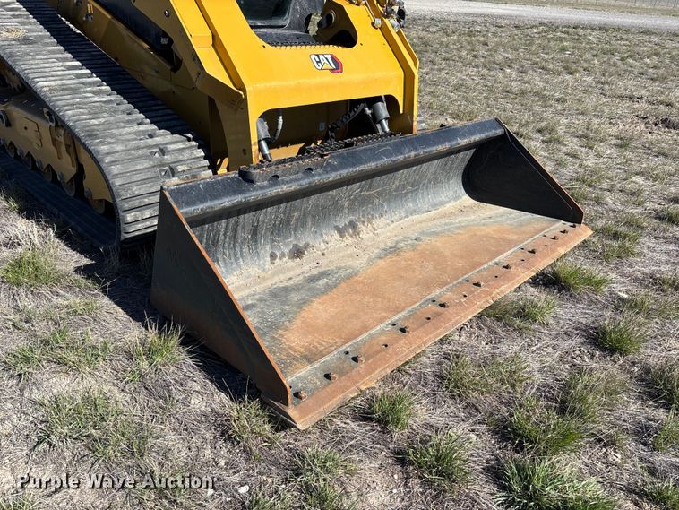 image for item YA2910 2024 Caterpillar 299D3 XE tracked skid steer loader