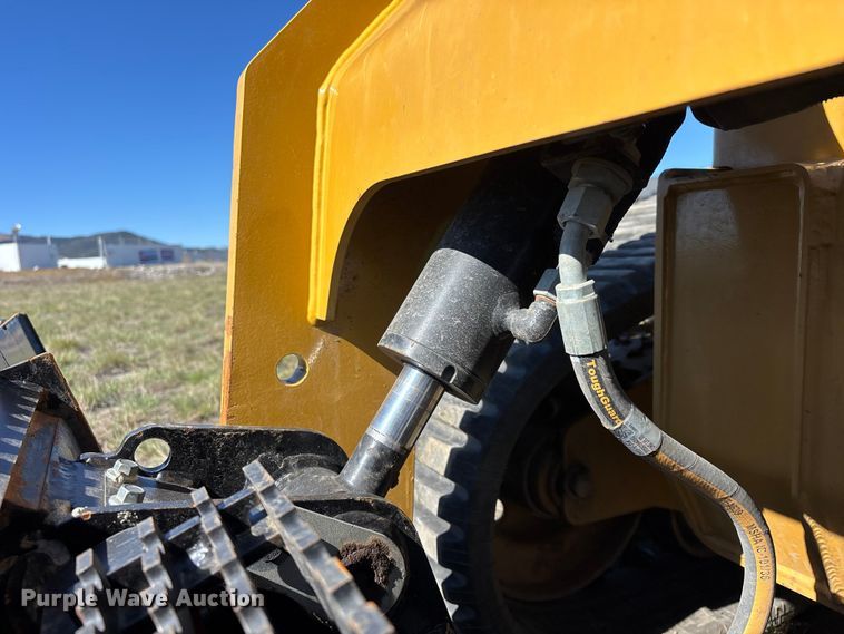 image for item YA2910 2024 Caterpillar 299D3 XE tracked skid steer loader