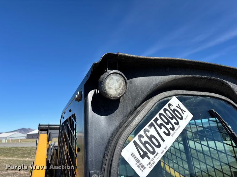 image for item YA2910 2024 Caterpillar 299D3 XE tracked skid steer loader