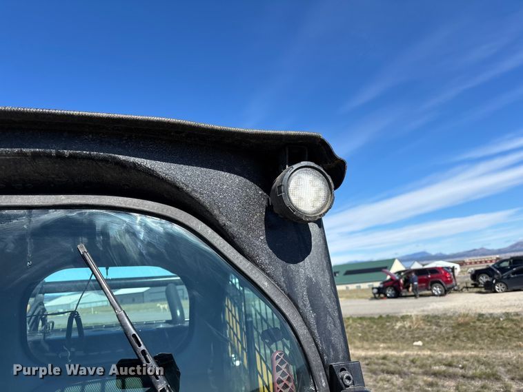 image for item YA2910 2024 Caterpillar 299D3 XE tracked skid steer loader