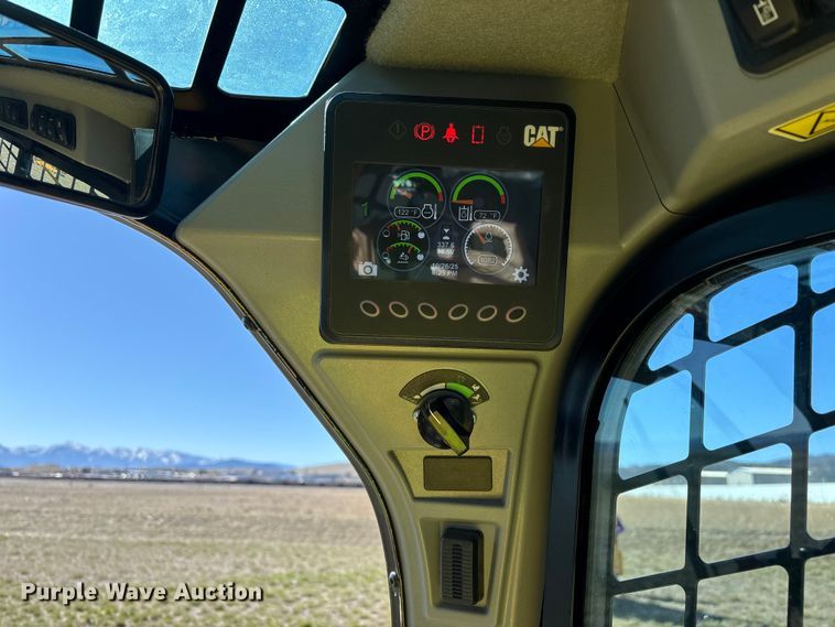 image for item YA2910 2024 Caterpillar 299D3 XE tracked skid steer loader