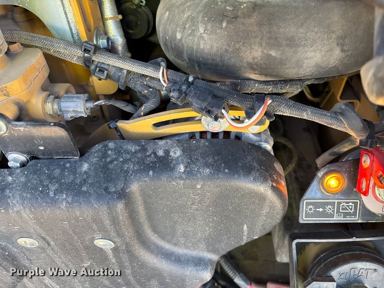 image for item YA2910 2024 Caterpillar 299D3 XE tracked skid steer loader