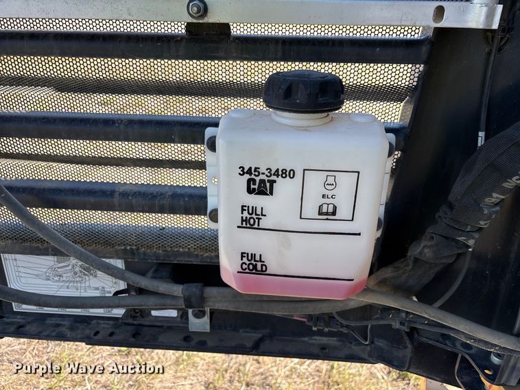 image for item YA2910 2024 Caterpillar 299D3 XE tracked skid steer loader