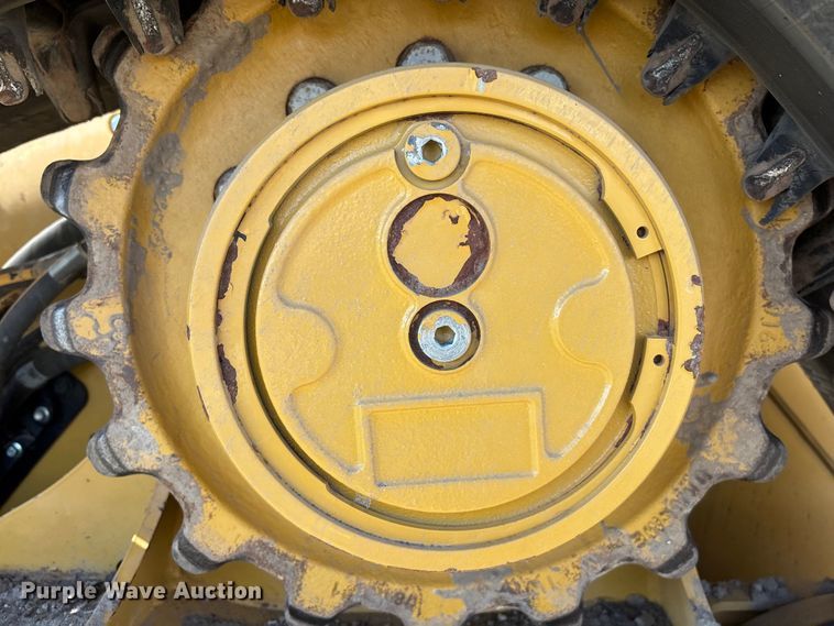image for item YA2910 2024 Caterpillar 299D3 XE tracked skid steer loader