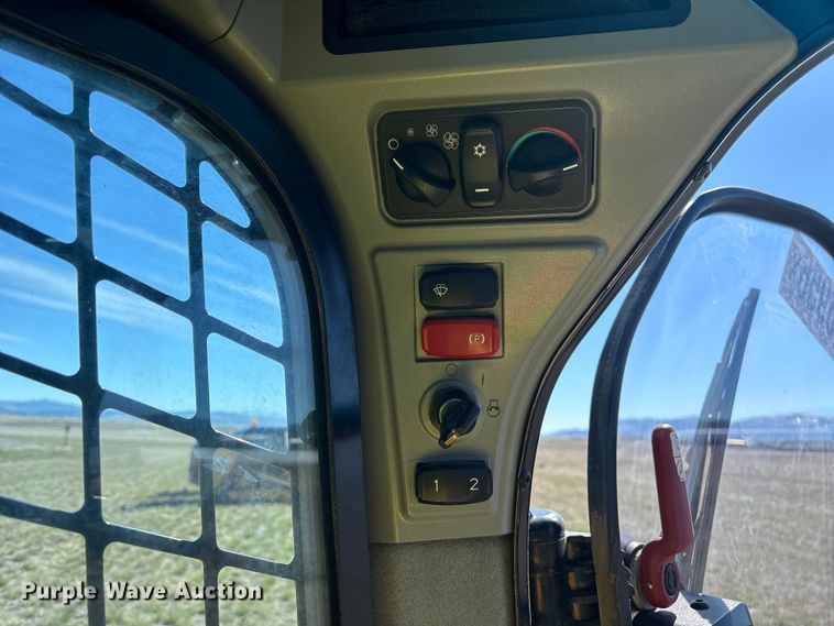 image for item YA2911 2024 Caterpillar 289D3 tracked skid steer loader