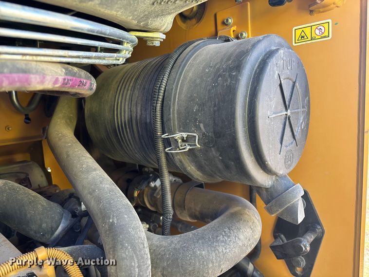 image for item YA2911 2024 Caterpillar 289D3 tracked skid steer loader