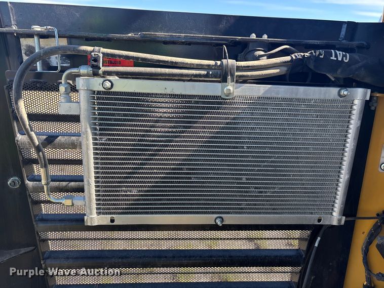 image for item YA2911 2024 Caterpillar 289D3 tracked skid steer loader