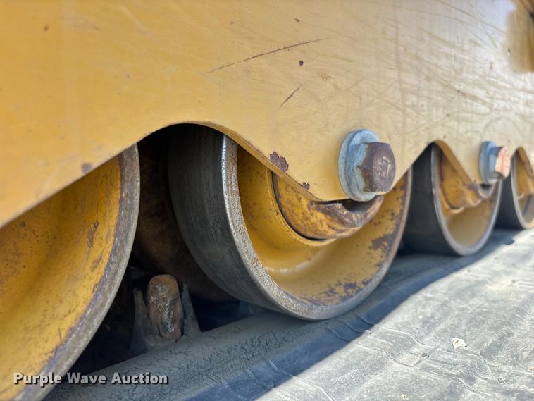 image for item YA2911 2024 Caterpillar 289D3 tracked skid steer loader