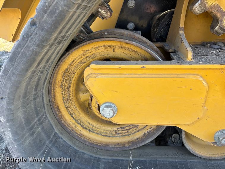 image for item YA2911 2024 Caterpillar 289D3 tracked skid steer loader