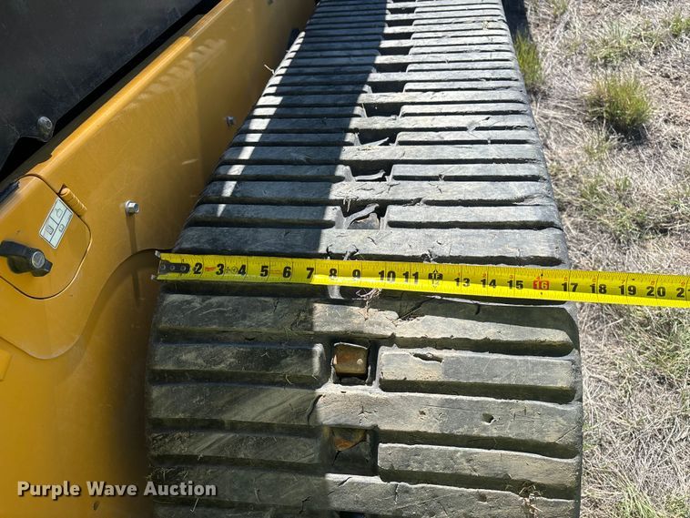 image for item YA2911 2024 Caterpillar 289D3 tracked skid steer loader