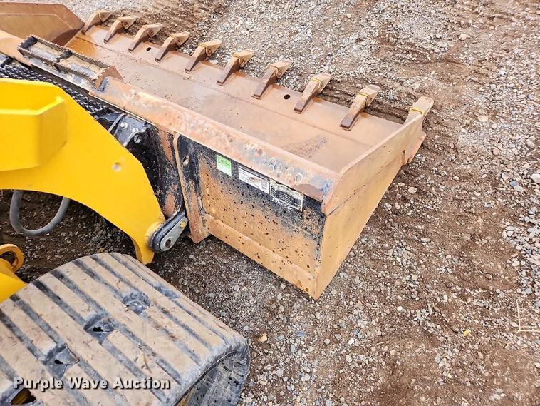 image for item YA2913 2023 Caterpillar 289D3 tracked skid steer loader