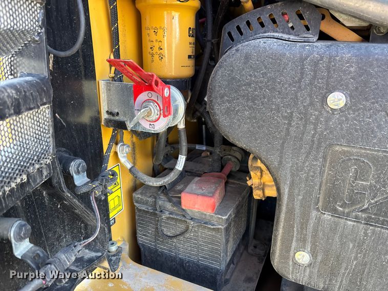 image for item YA2913 2024 Caterpillar 289D3 tracked skid steer loader