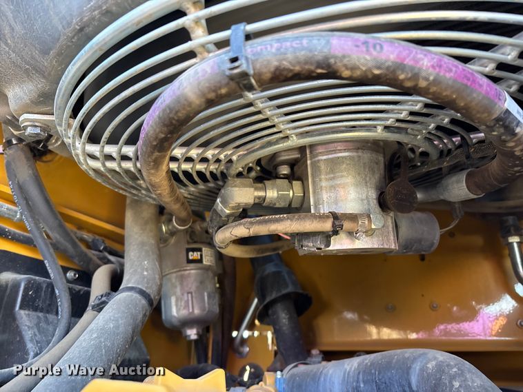 image for item YA2913 2024 Caterpillar 289D3 tracked skid steer loader