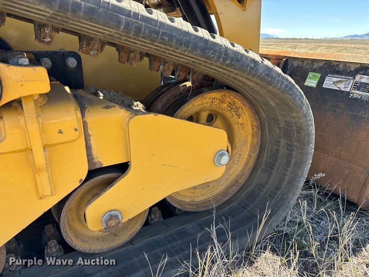 image for item YA2913 2024 Caterpillar 289D3 tracked skid steer loader