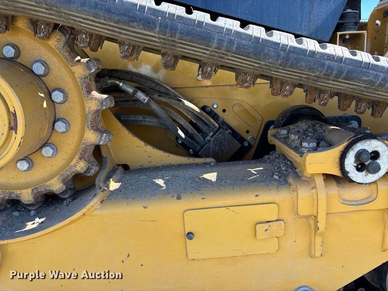 image for item YA2913 2024 Caterpillar 289D3 tracked skid steer loader