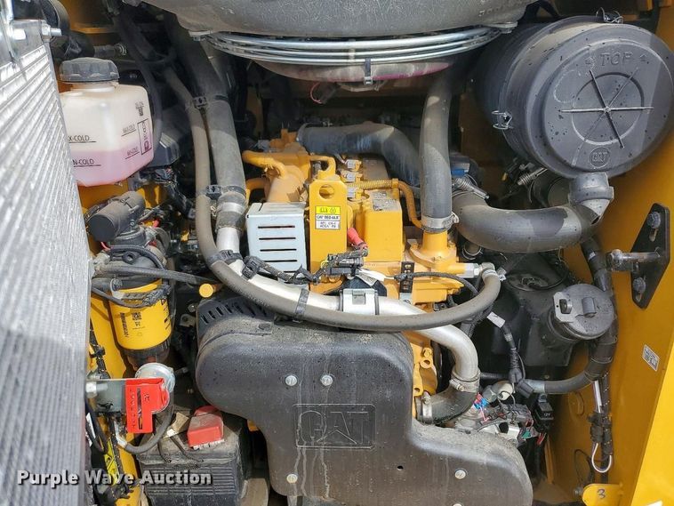 image for item YA2915 2023 Caterpillar 289D3 tracked skid steer loader