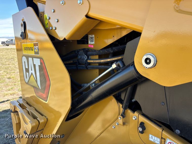 image for item YA2915 2024 Caterpillar 289D3 tracked skid steer loader