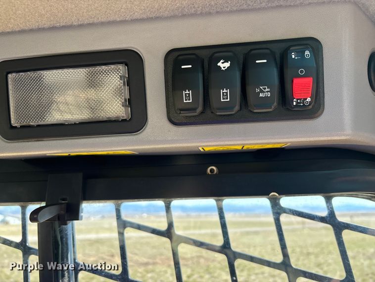 image for item YA2915 2024 Caterpillar 289D3 tracked skid steer loader