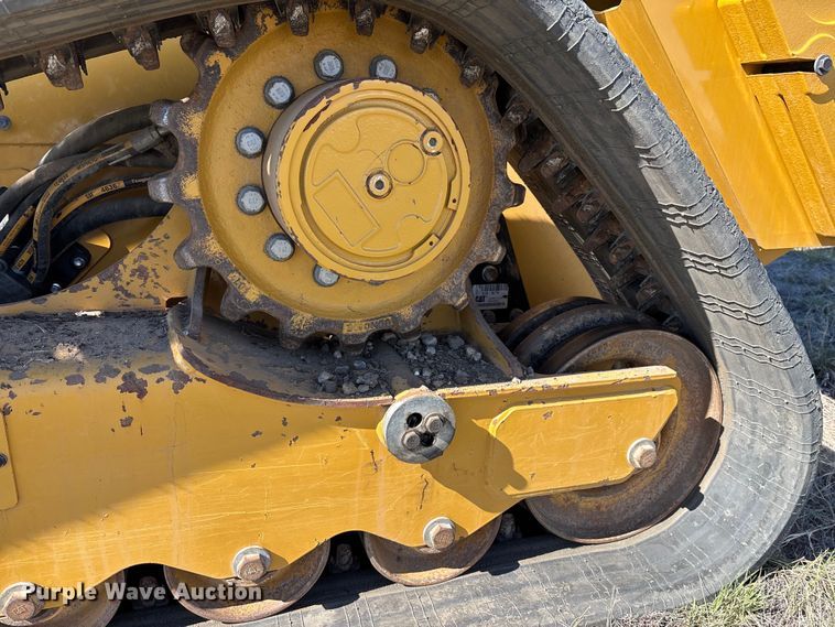 image for item YA2915 2024 Caterpillar 289D3 tracked skid steer loader