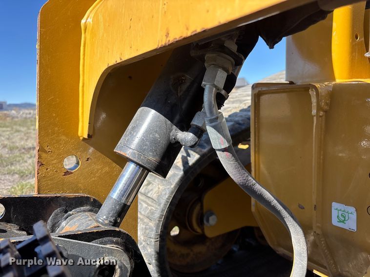 image for item YA2916 2024 Caterpillar 289D3 tracked skid steer loader
