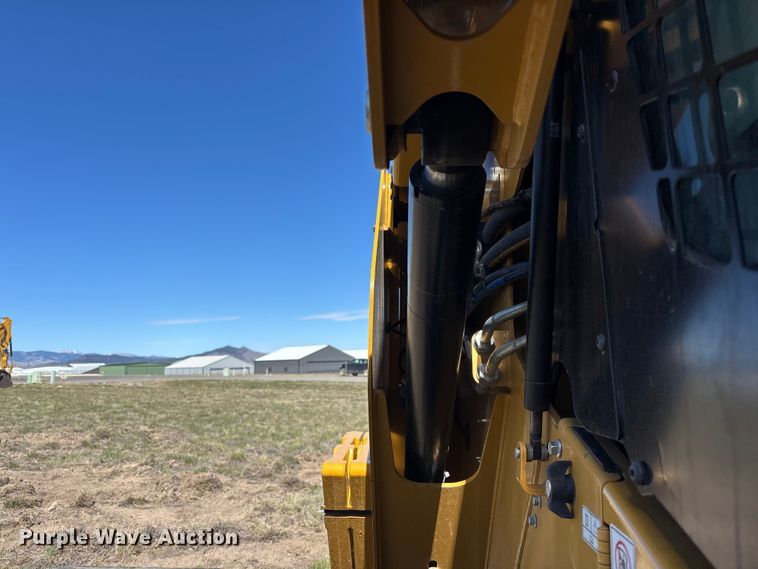 image for item YA2916 2024 Caterpillar 289D3 tracked skid steer loader