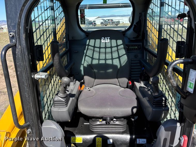 image for item YA2916 2024 Caterpillar 289D3 tracked skid steer loader