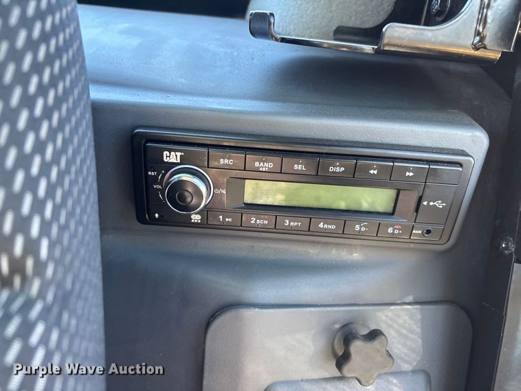 image for item YA2916 2024 Caterpillar 289D3 tracked skid steer loader