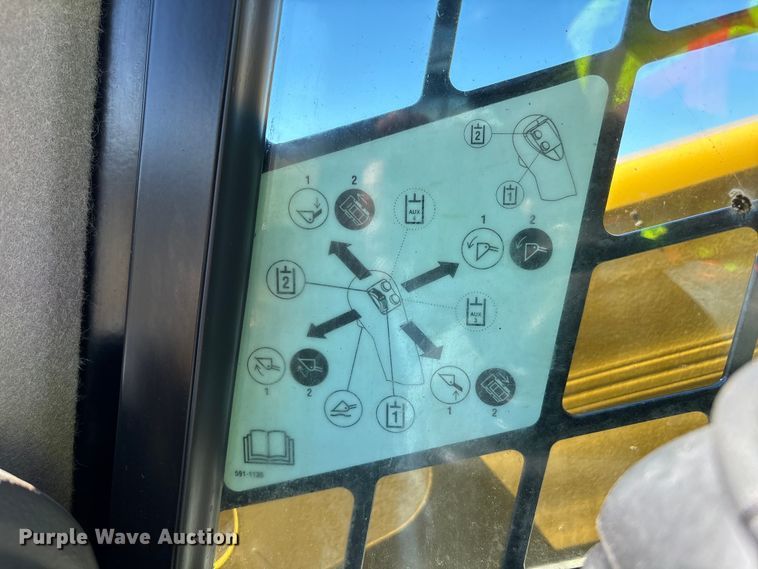 image for item YA2916 2024 Caterpillar 289D3 tracked skid steer loader