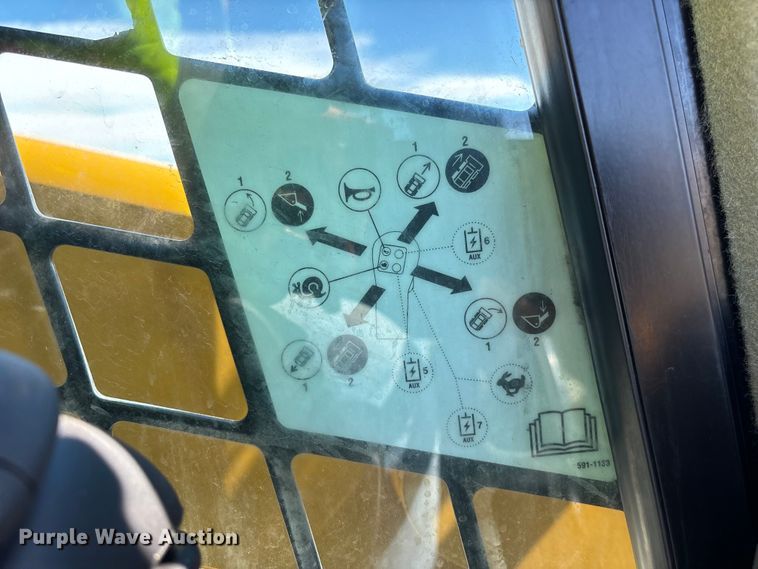 image for item YA2916 2024 Caterpillar 289D3 tracked skid steer loader