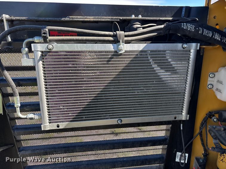 image for item YA2916 2024 Caterpillar 289D3 tracked skid steer loader