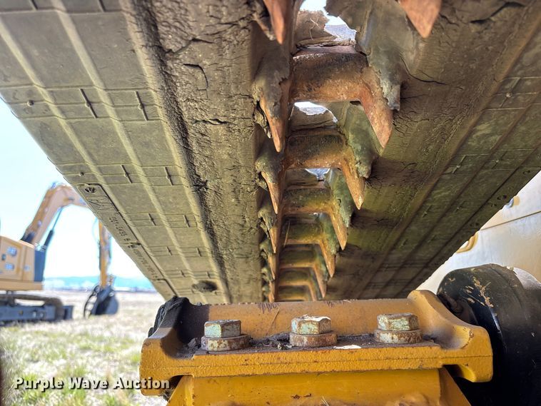 image for item YA2916 2024 Caterpillar 289D3 tracked skid steer loader