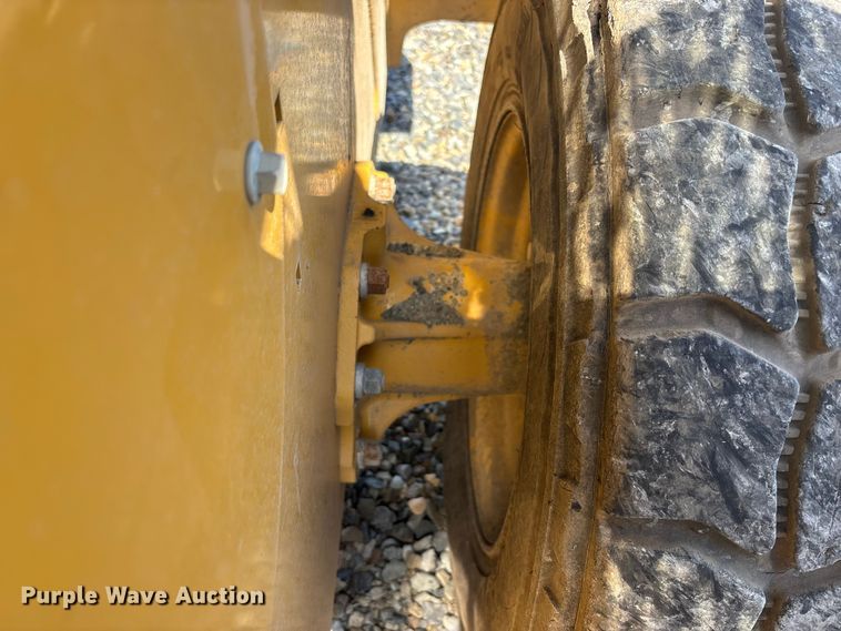 image for item YA2917 2022 Caterpillar 262D3 skid steer loader