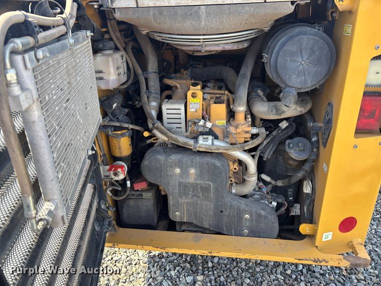 image for item YA2917 2022 Caterpillar 262D3 skid steer loader