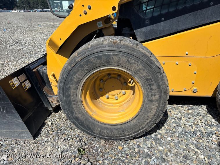 image for item YA2917 2022 Caterpillar 262D3 skid steer loader