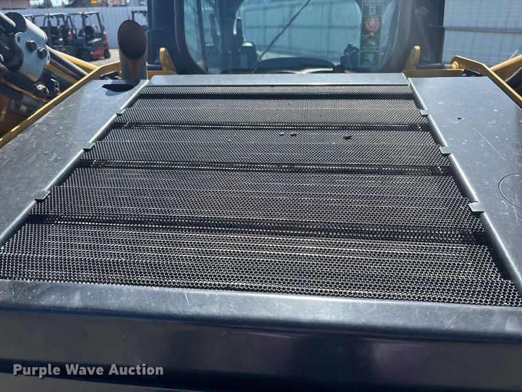 image for item YA2918 2022 Caterpillar 262D3 skid steer loader