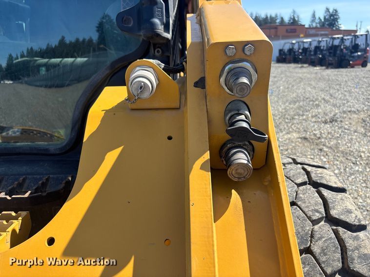 image for item YA2918 2022 Caterpillar 262D3 skid steer loader