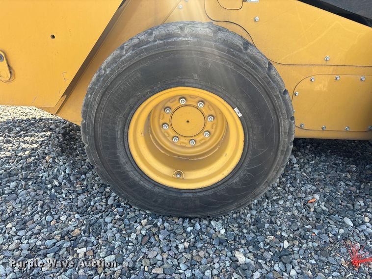 image for item YA2918 2022 Caterpillar 262D3 skid steer loader
