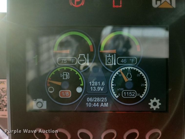 image for item YA2919 2023 Caterpillar 289D3 tracked skid steer loader