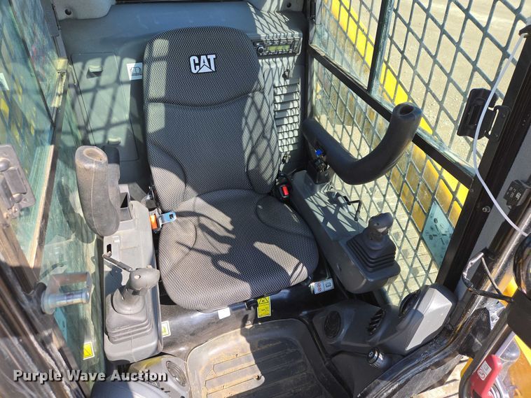 image for item YA2919 2023 Caterpillar 289D3 XPS tracked skid steer loader