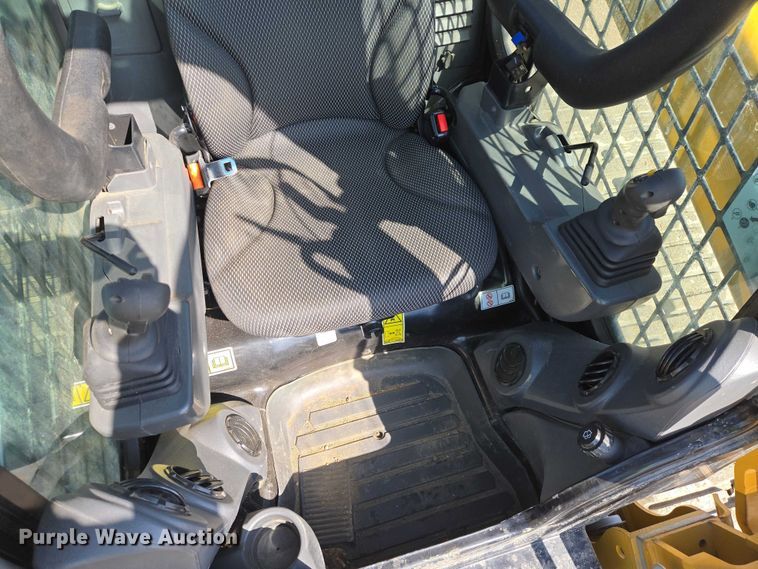 image for item YA2919 2023 Caterpillar 289D3 XPS tracked skid steer loader