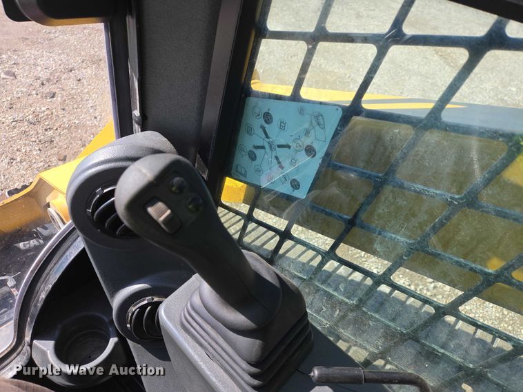 image for item YA2919 2023 Caterpillar 289D3 XPS tracked skid steer loader