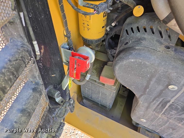 image for item YA2919 2023 Caterpillar 289D3 XPS tracked skid steer loader