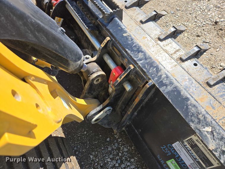 image for item YA2920 2024 Caterpillar 255 XPS tracked skid steer loader