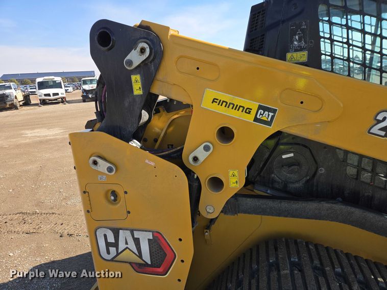 image for item YA2920 2024 Caterpillar 255 XPS tracked skid steer loader