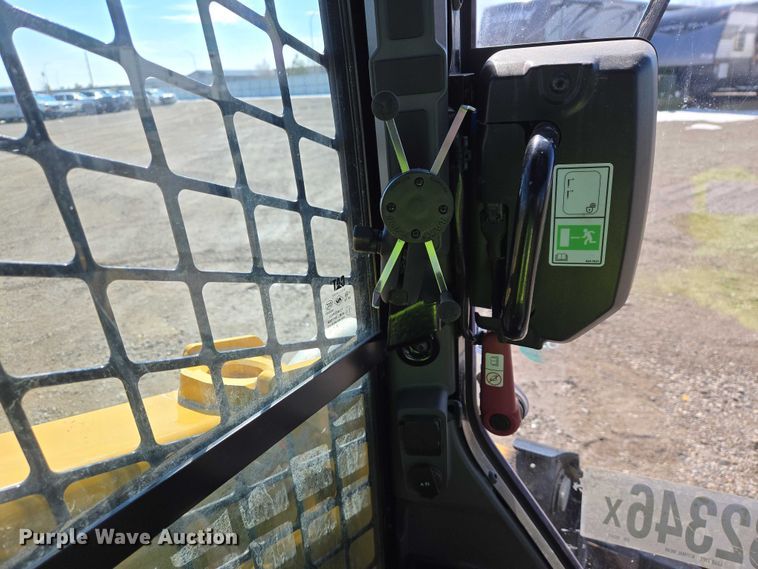 image for item YA2920 2024 Caterpillar 255 XPS tracked skid steer loader