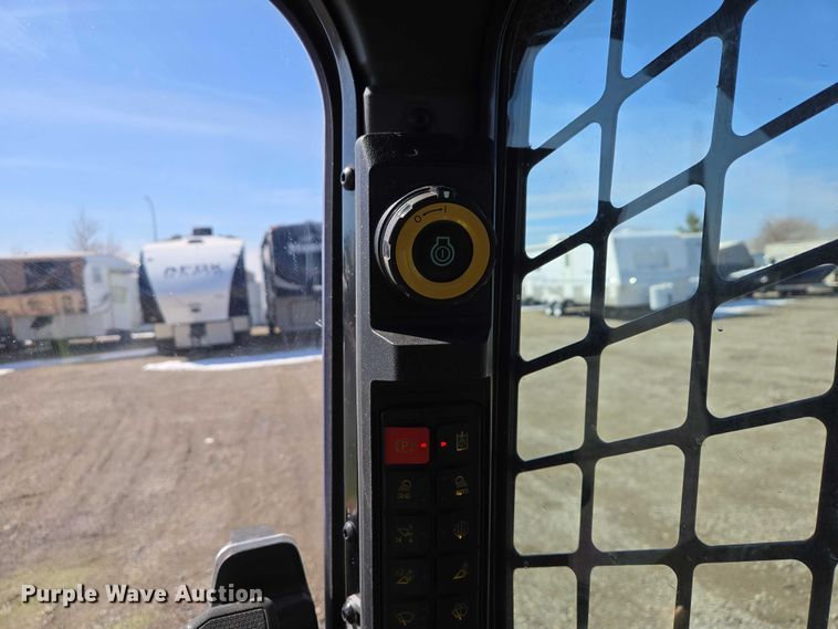 image for item YA2920 2024 Caterpillar 255 XPS tracked skid steer loader