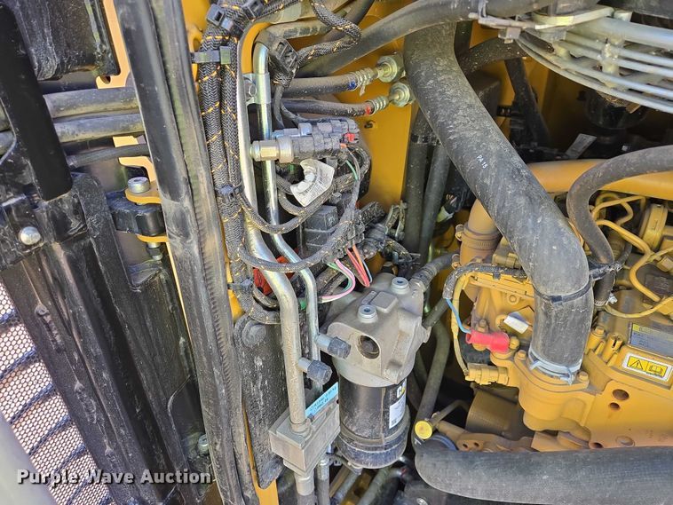 image for item YA2920 2024 Caterpillar 255 XPS tracked skid steer loader