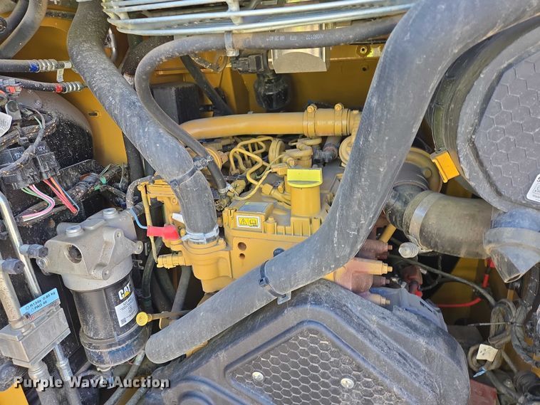 image for item YA2920 2024 Caterpillar 255 XPS tracked skid steer loader