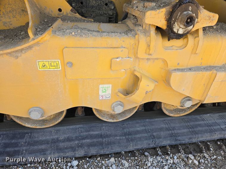 image for item YA2920 2024 Caterpillar 255 XPS tracked skid steer loader