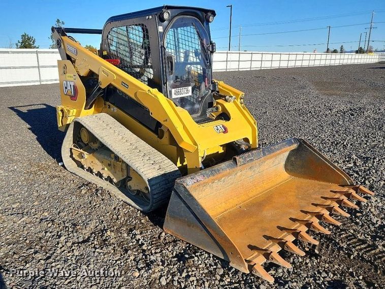 image for item YA2921 2023 Caterpillar 289D3 tracked skid steer loader